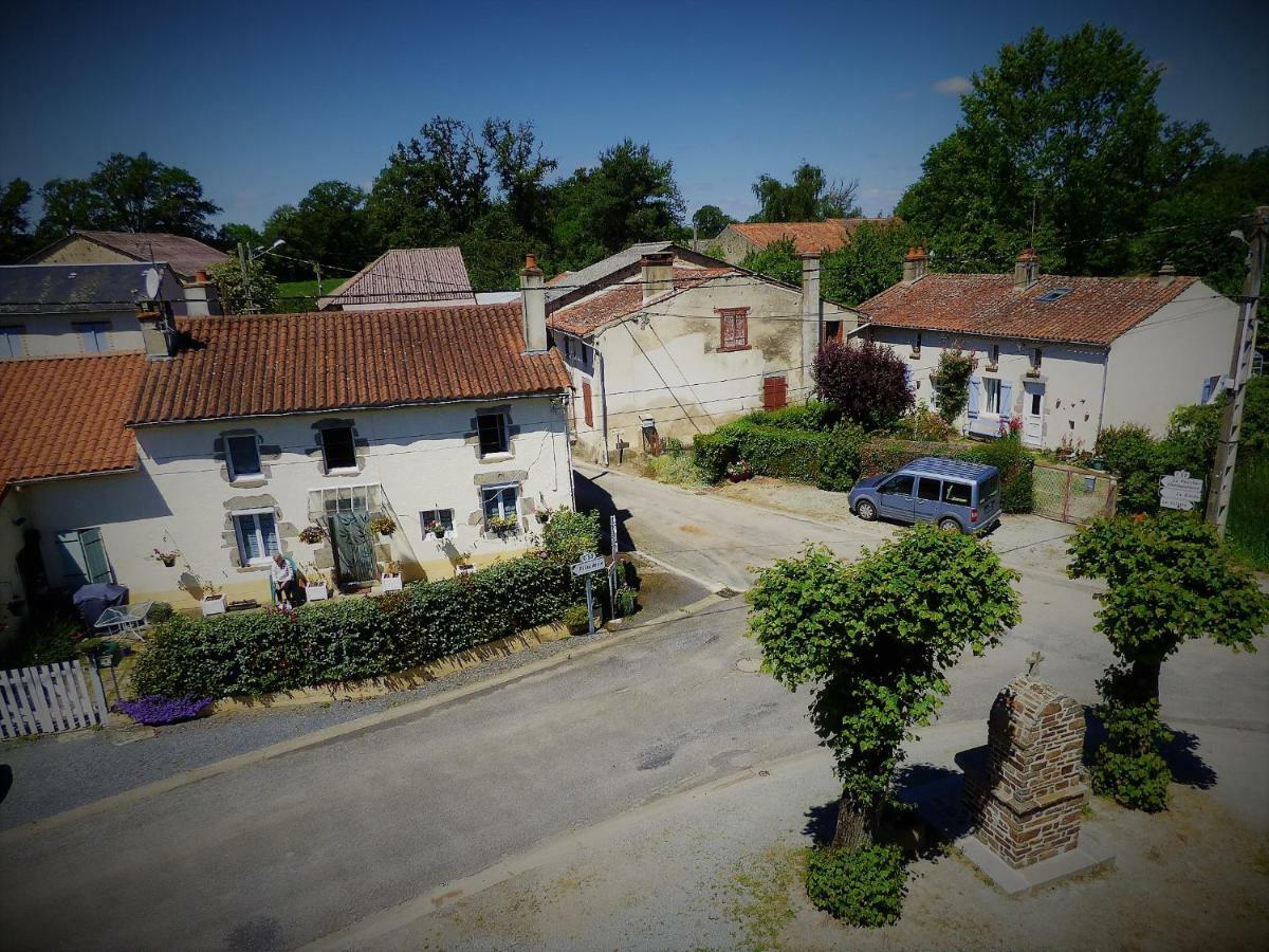 L'Ancien Presbytere Chambres D'Hote Ou Gite Le Dorat Экстерьер фото